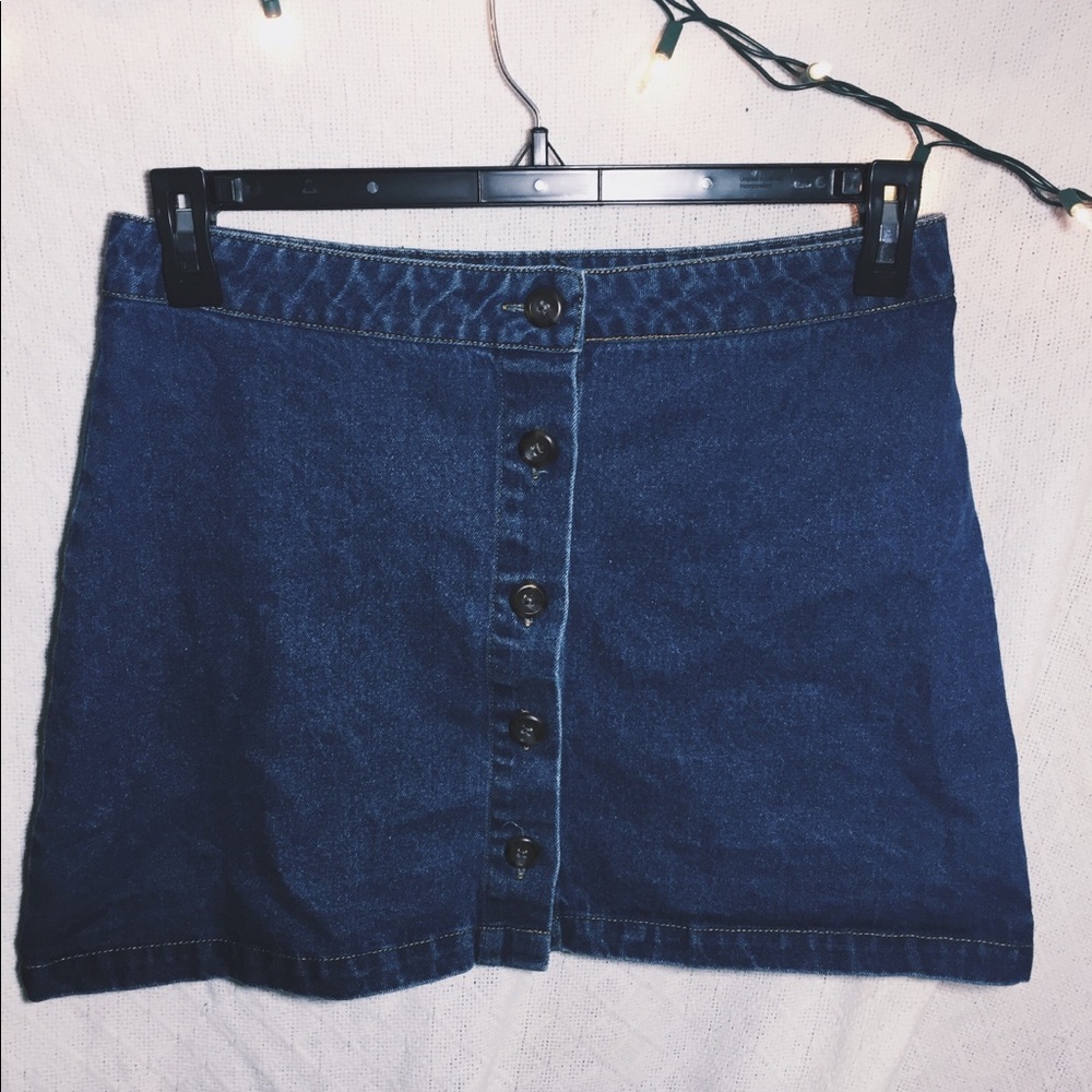 🌿 NWT denim button up mini skirt 🌿